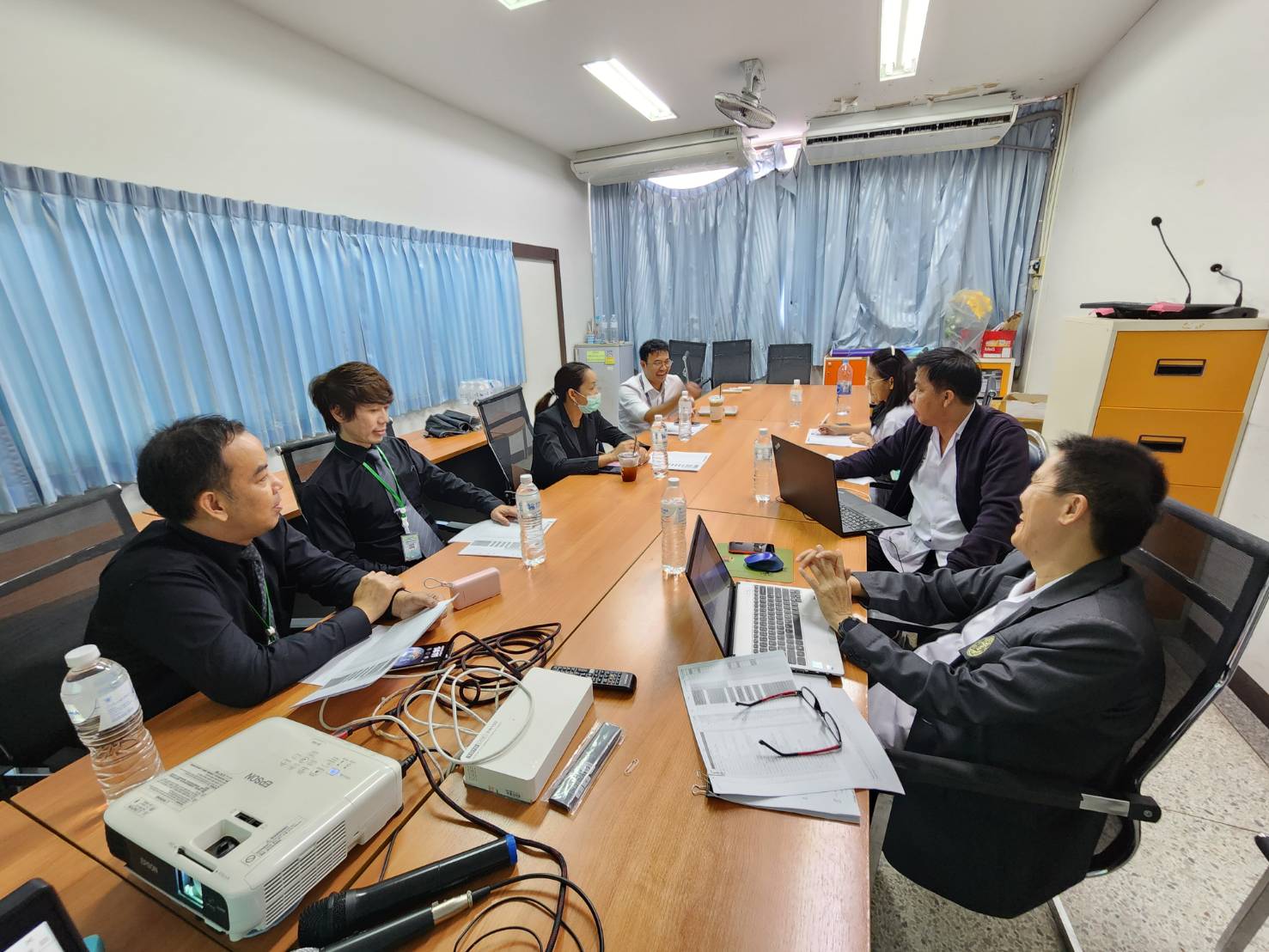 ประชุมนโยบาย NED